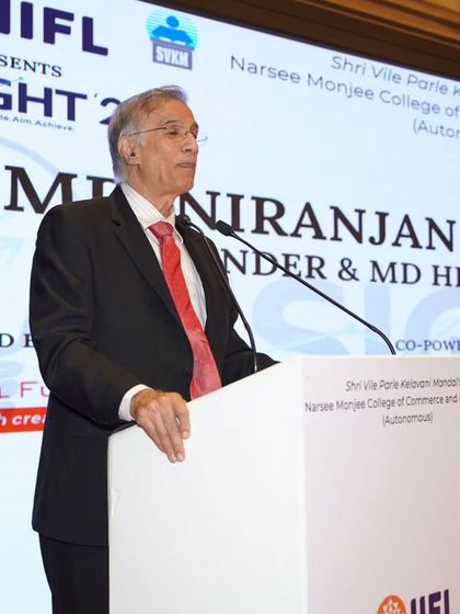 Mr. Niranjan Hiranandani, a titan of the real estate industry, addressing the audience at the Global Youth Economic Summit. It is a privilege to host events featuring such visionary leaders.