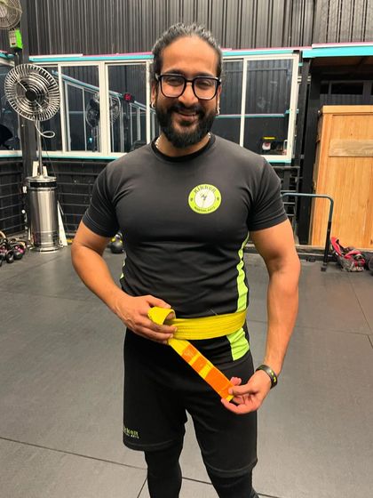 The last of the grading tags earned on yellow belts. These tags mark progress within each belt level.