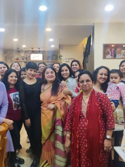 A group photo with all the amazing women at the Cafe Edify event. The sense of community was incredible.