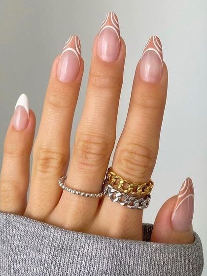 The French Twist: Modern Tips photo 7