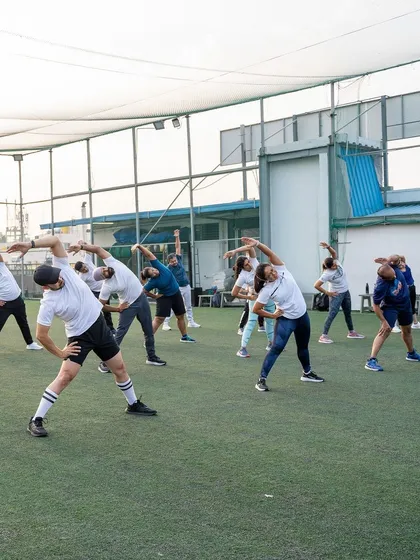 Take your workout to new heights with our rooftop bootcamps. We combine fresh air, stunning views, and dynamic exercises like boxing drills for a truly unique and energizing fitness experience.