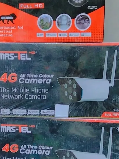 This Mas-tel 4G camera provides an all-time color picture and connects directly to the mobile phone network. It's another great option for reliable, full HD surveillance without Wi-Fi.