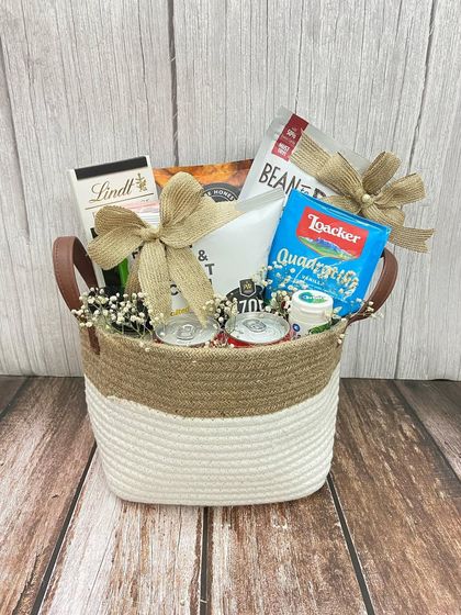 Thoughtful Gestures & Floral Arrangements photo 29