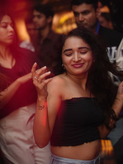 Ivan Nilkon - Live DJ Services The Vibe: It's All About The Crowd photo 7