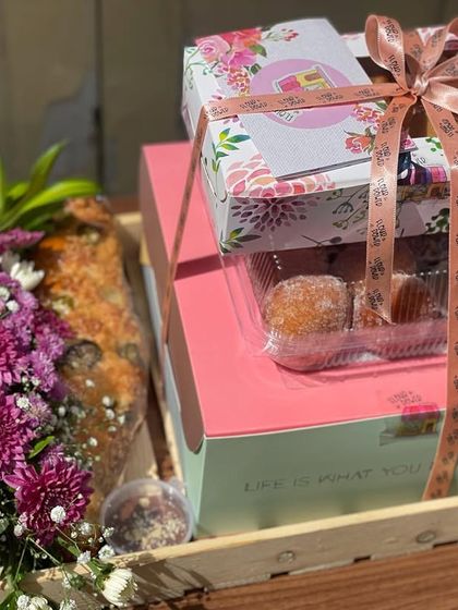 Custom Hampers & Grazing Platters photo 4