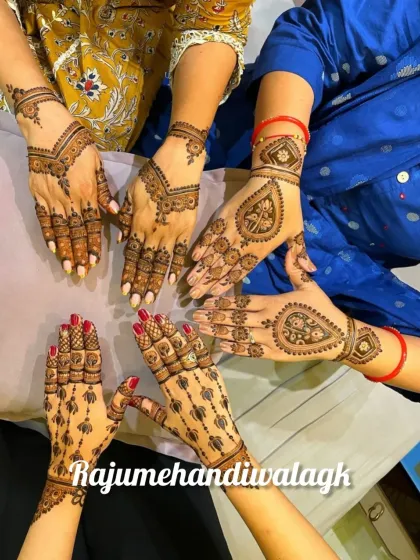 Mehandi is a celebration, especially with the bride's squad. We create coordinated yet unique designs for bridesmaids and family, ensuring everyone feels part of the festivities. Our team can handle large groups efficiently.