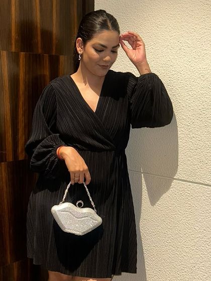 Priyanshi Khandelwal - Personal Fashion Styling Everyday Chic: Modern & Casual Outfits photo 32