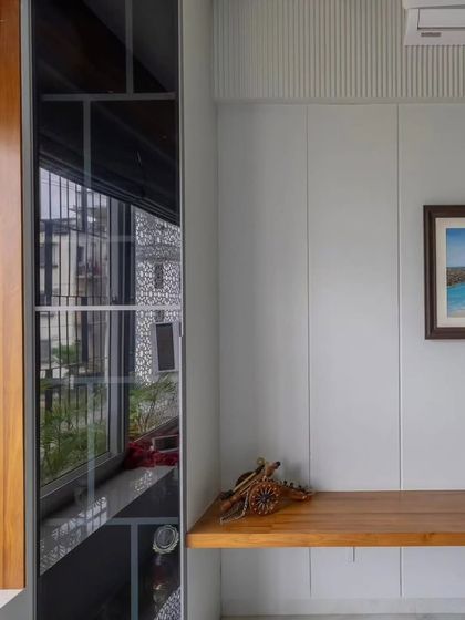 Welcoming Foyers & Entrances photo 12