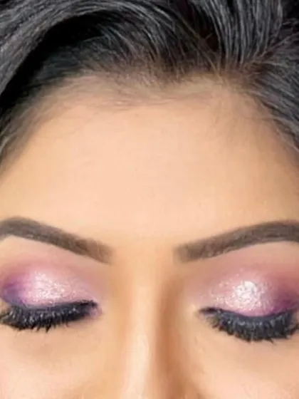 A macro shot of the beautiful purple smokey eye.