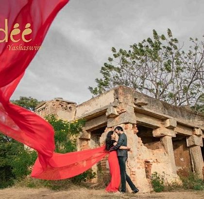 Dee Yashaswini - Occasion Wear Rentals Couple & Pre-Wedding Styles photo 26