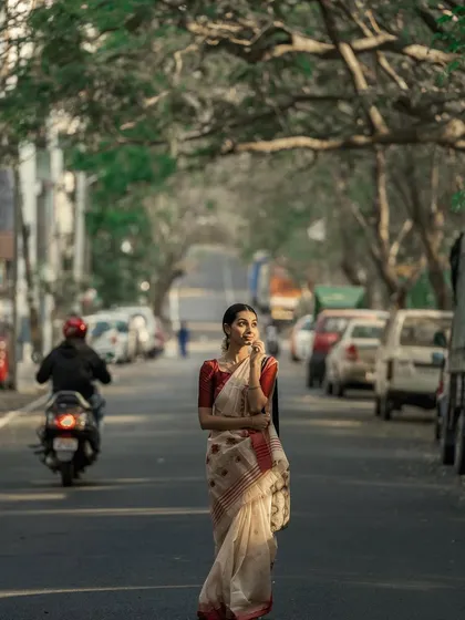 A thoughtful pose on a city street, showing how I can use my surroundings to create a narrative.