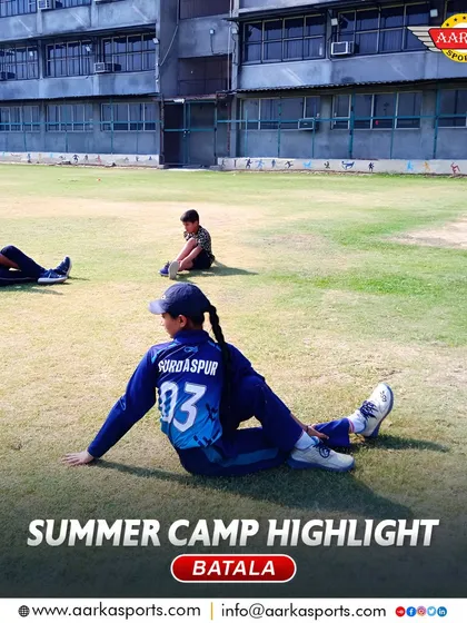 A moment of relaxation and stretching during the Batala summer camp. We teach our students the importance of physical conditioning and recovery.