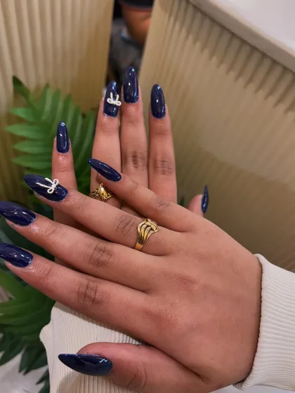 The 3D bow adds a touch of sweetness and sophistication to any nail color.