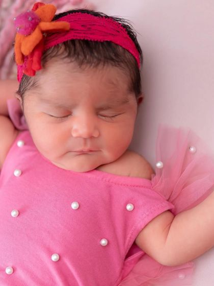 Meghana Merchant - Newborn Photography The Tiniest Details photo 7