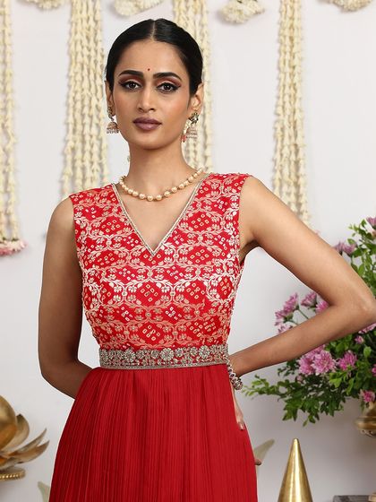 Elegant Gowns & Anarkalis photo 10