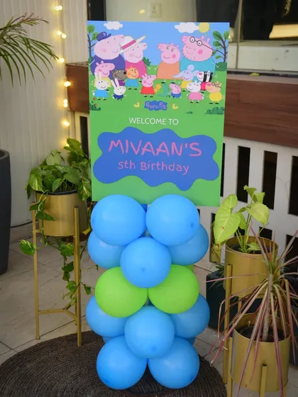 A personalized welcome sign for Mivaan's 5th birthday, featuring the whole Peppa Pig family.