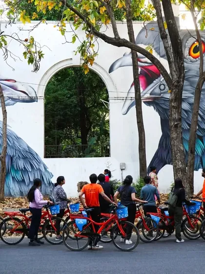 Delhi is a canvas, and we love exploring its art on two wheels. On our Lodhi Art District tour, we pause to admire the incredible murals that have turned the neighborhood into an open-air gallery, sharing the stories behind these stunning works of art.