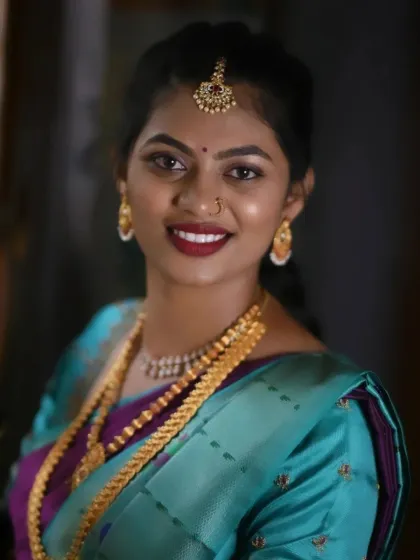 Usha Gowda - Special Occasion Makeup and Hair Styling Wedding & Festive Occasions photo 6