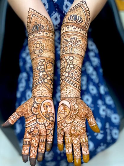 This design combines couple portraits with personalized elements like a travel motif (airplane) and religious symbols, telling a unique story about the couple.