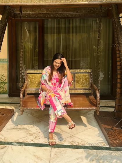 Priyanshi Khandelwal - Personal Fashion Styling Style on the Go: Travel & Vacation Looks photo 34