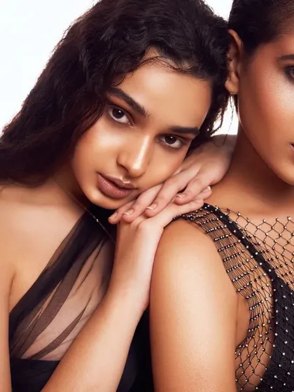 I created this cohesive editorial look for two models, focusing on a dewy, fresh skin finish and a subtle smokey eye. The slicked-back, wet-look hair adds a modern, high-fashion edge, perfect for a contemporary brand campaign or portfolio.