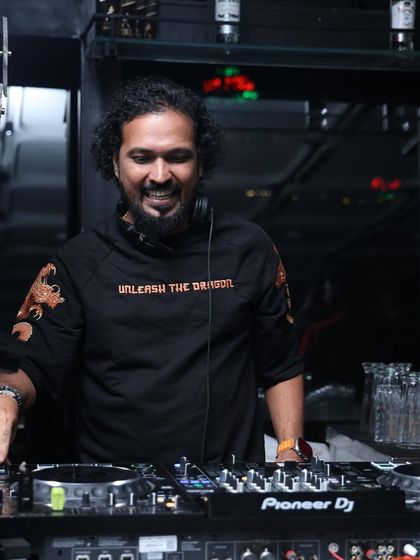 A smile of satisfaction seeing the dance floor packed. That's the ultimate reward for any DJ.