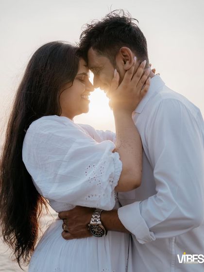 Golden Hour & Beach Romance photo 6