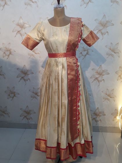 Label Thanmaye - Custom Designer Wear for Women & Kids Women's Lehengas & Ethnic Sets photo 32