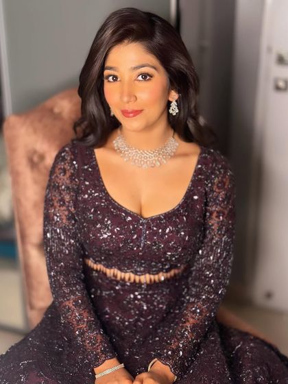 Glam Reception & Sangeet Looks photo 25