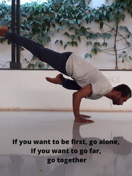 Pratyaksha Yoga - Yoga Teacher Training Asana & Movement Practice photo 22