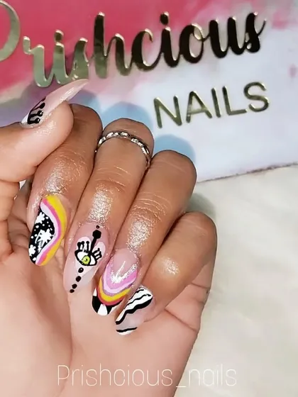 A close-up of the hand-painted details in the mix-and-match set. Each nail is its own work of art.