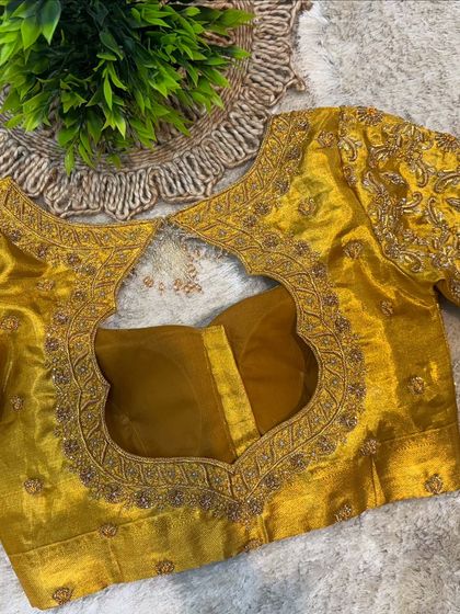 Chaithu Gowda - Custom Designer Ethnic Wear Custom Embroidered Blouses photo 64