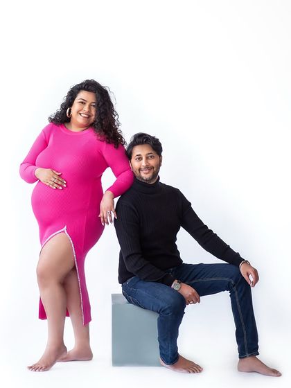 The Studio Glow: Maternity Portraits photo 22