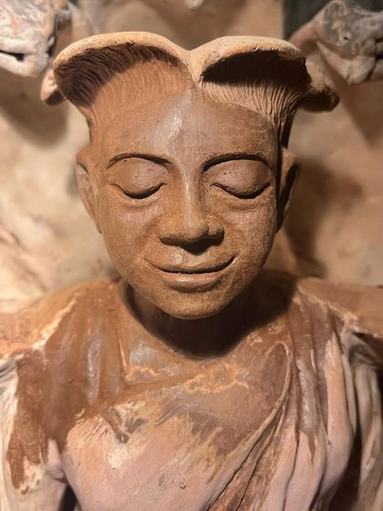 A close-up detail of the face from a recent hand-built sculpture. Capturing emotion in clay is a journey of its own, one I love sharing in my workshops.