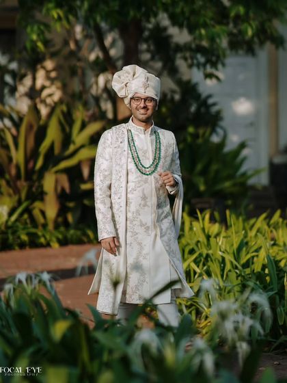 Portraits of the Bride & Groom photo 6