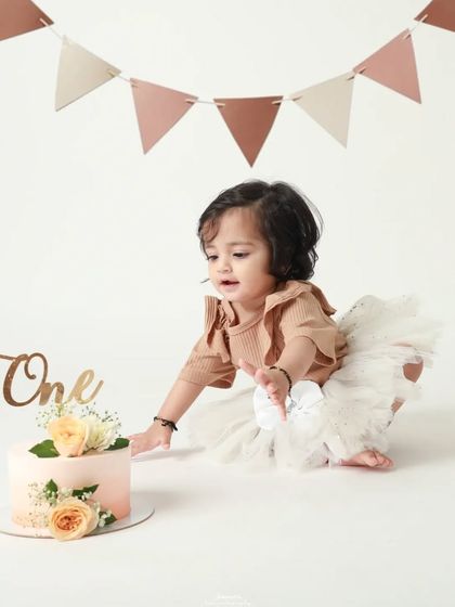 First Birthday & Cake Smash Fun photo 43