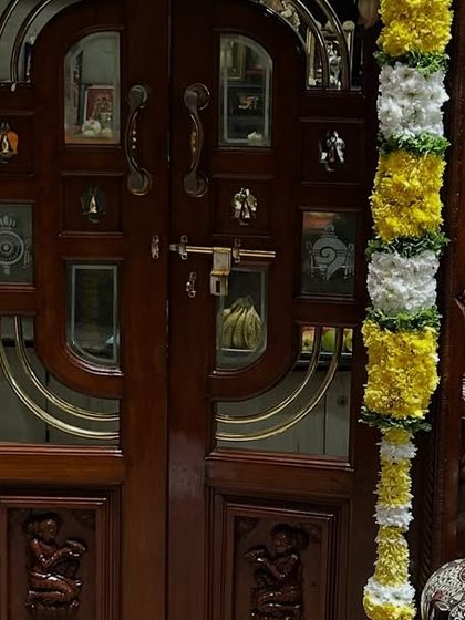 We adorn the main entrance of the home with traditional flower garlands for weddings and housewarmings to welcome guests and positive energy.