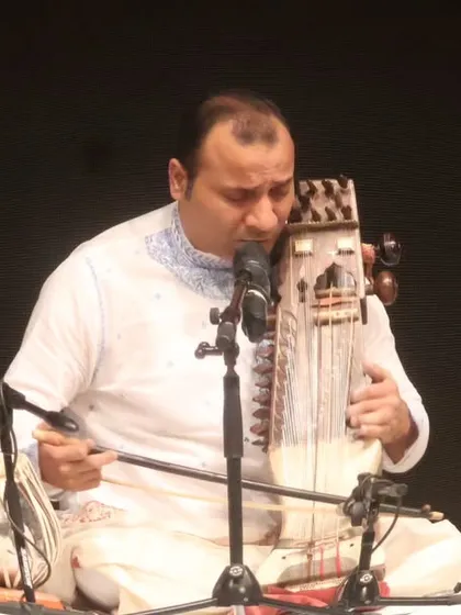 Ustad Dilshad Khan ji on the sarangi, with my Guru ji on tabla. Accompanying such masters is a lesson in musical sensitivity and grace.