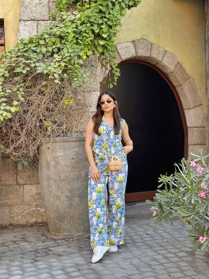Another shot of my printed co-ord set in the European village in Dubai. It's such a comfortable and stylish outfit for exploring.