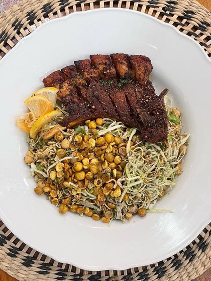 A perfect pairing of two favorites: our succulent pork ribs served over a fresh and crunchy Singju salad. The combination of rich meat and zesty salad is a true crowd-pleaser.