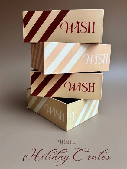 Meet our "Holiday Crates". These festive, premium boxes with a candy-stripe design are perfect for family, friends, and corporate gifting during the holiday season.