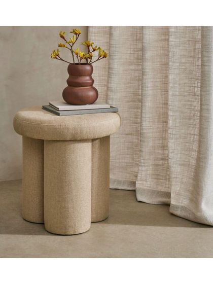 Home Stories - Bespoke Fabric & Wallpaper Design The Fabric Library: A Study in Texture & Print photo 35