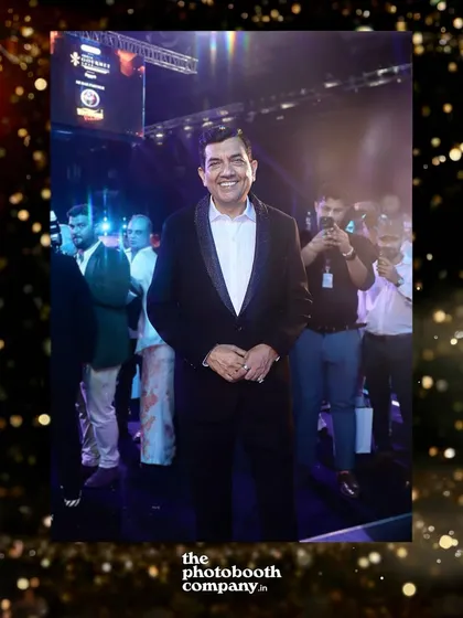 The legendary chef Sanjeev Kapoor posing at the India Gourmet Luxe event. We are trusted by top-tier events to provide a premium experience for their most distinguished guests.