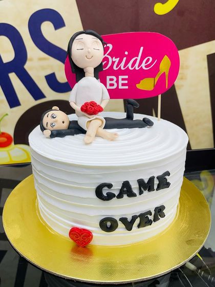 Elegant & Celebration Cakes photo 18