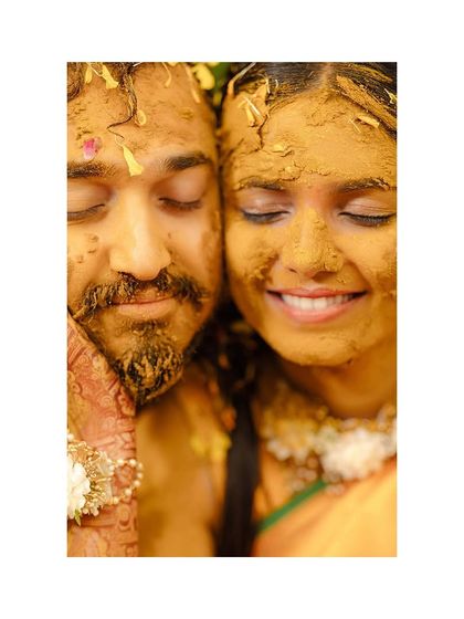 Haldi & Mehendi: Colors & Laughter photo 32
