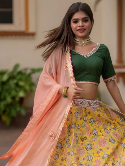 Our Saree & Jewelry Collection photo 48