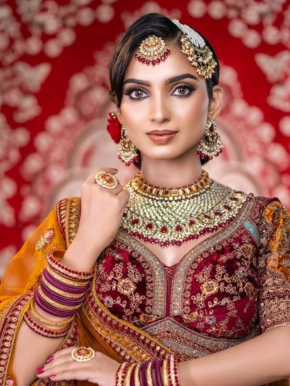A stunning North Indian bridal look created for our portfolio. I'm so proud of this work and the effort that went into curating this look.