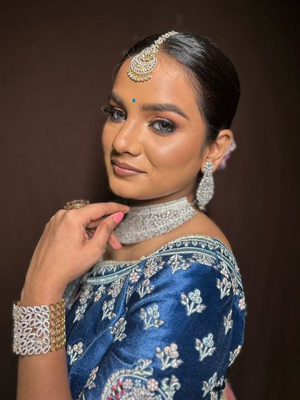 Timeless Bridal Looks photo 26