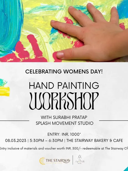 Here is a snapshot from my hand painting workshop in Mangalore. You can see how we use our hands directly on the canvas to create bold strokes and textures. It’s a simple, guided process perfect for anyone looking to de-stress.