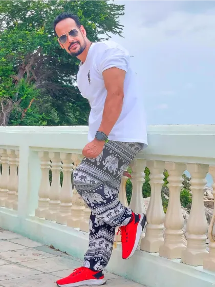 Exploring Hua Hin, Thailand. Fitness and fashion can go hand in hand. I believe in looking good and feeling good, both in and out of the gym.